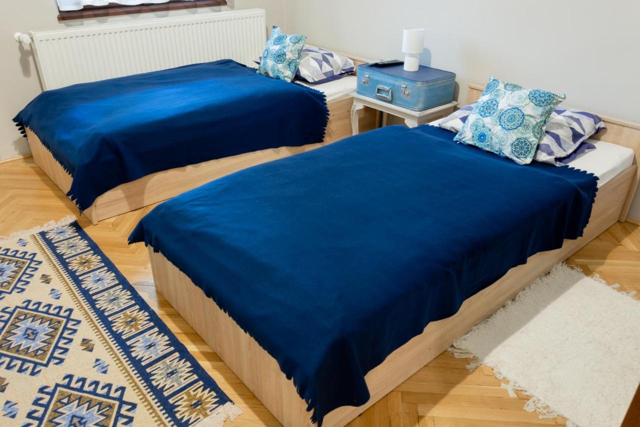 Ferienwohnung Ekszerdoboz Apartman Erlau Exterior foto