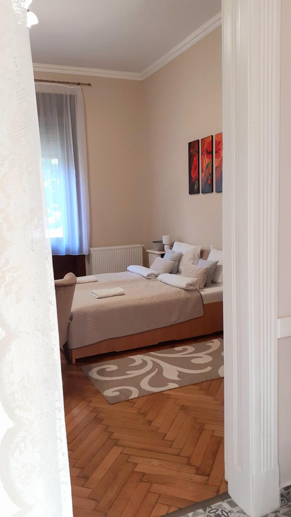 Ferienwohnung Ekszerdoboz Apartman Erlau Exterior foto